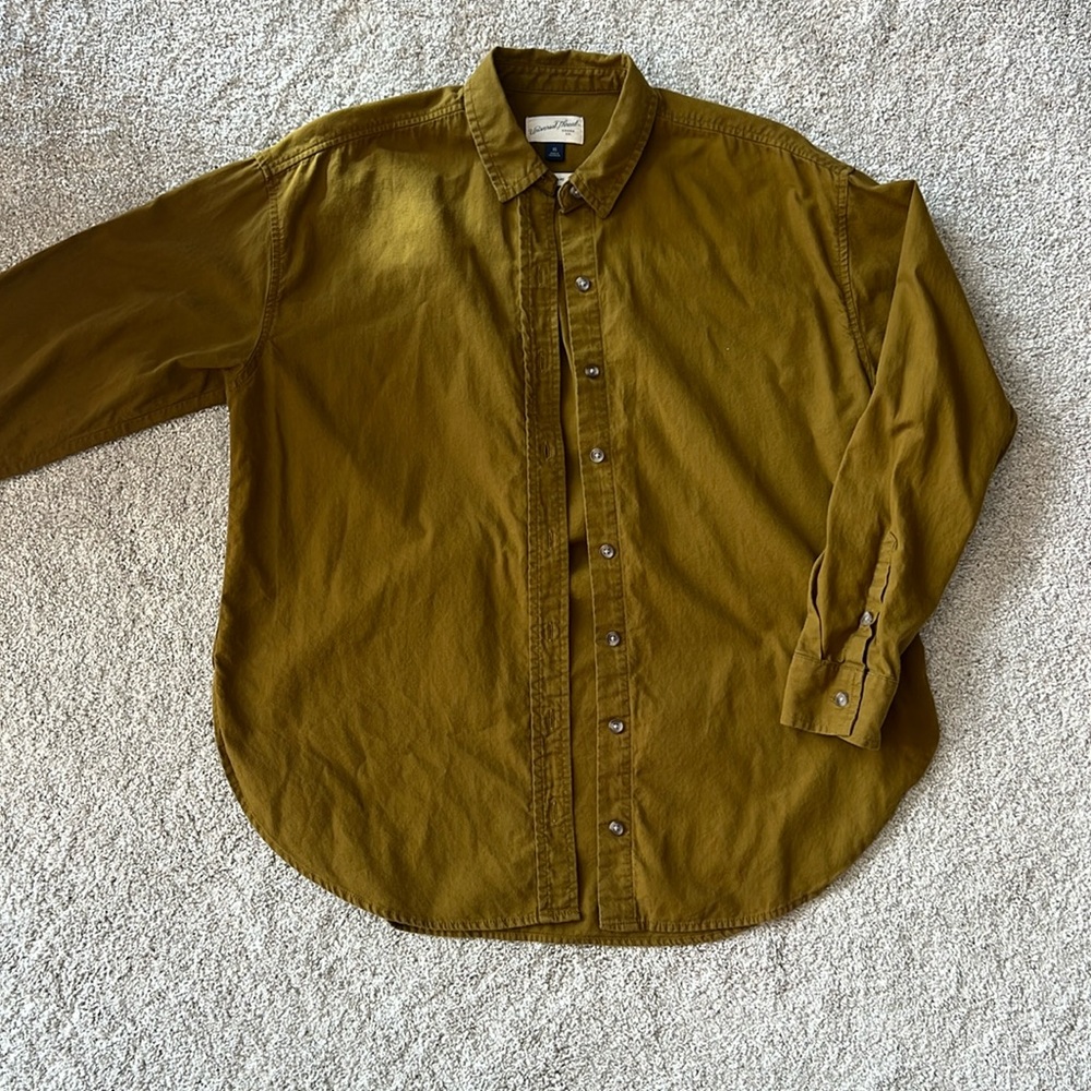 Universal Threads Long Sleeve Button Up